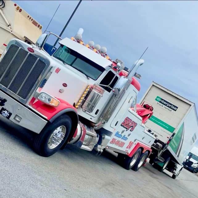 Big Rig Towing Athens AL | Self's Wrecker Service